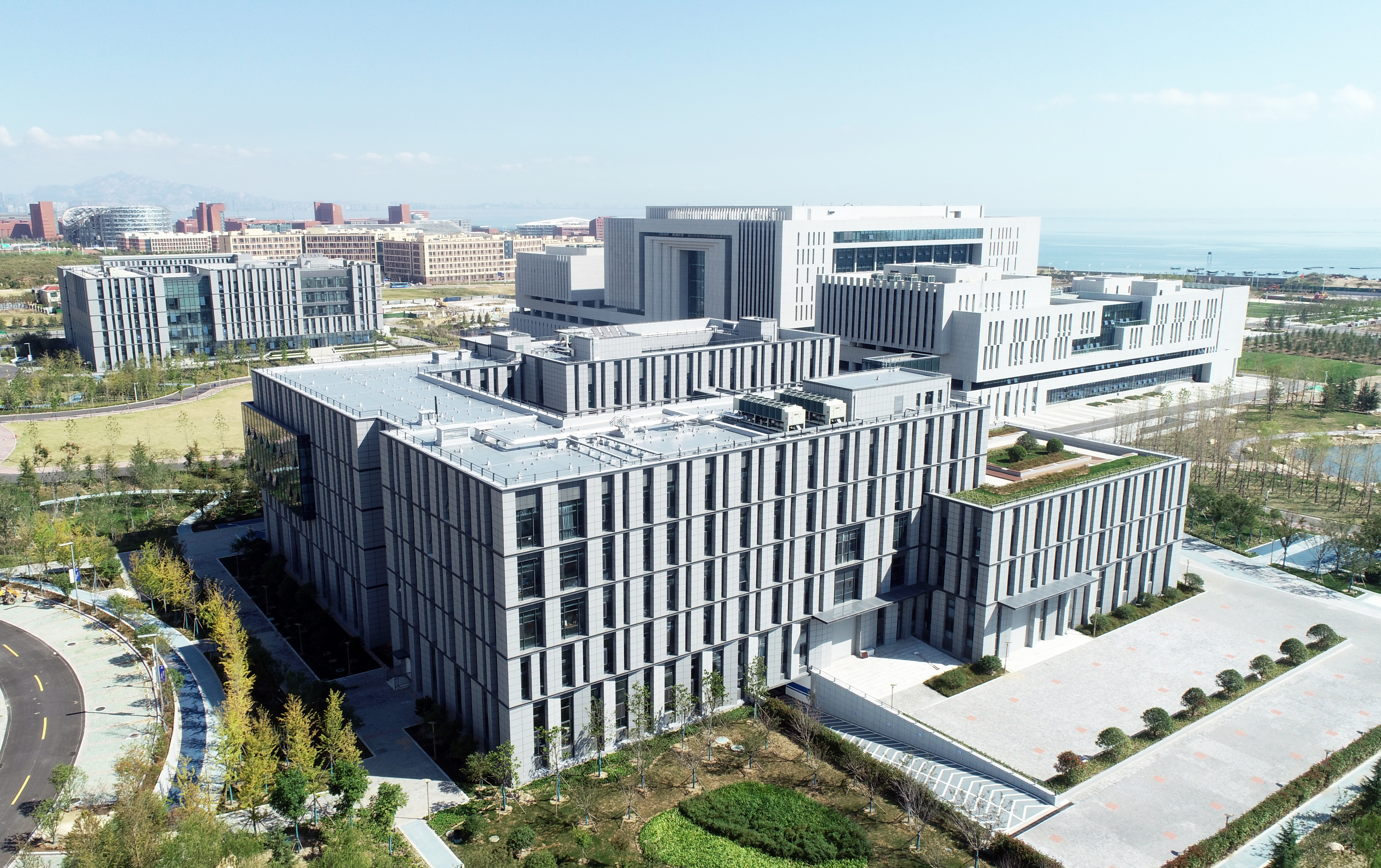 中國(guó)海洋大學(xué)計(jì)算機(jī)樓